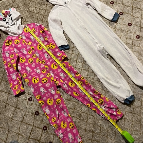 Girls Emoji Kids Hooded Blanket Sleeper Pajamas 2 Pieces Unicorn Yeti XS/8 - Picture 4 of 9